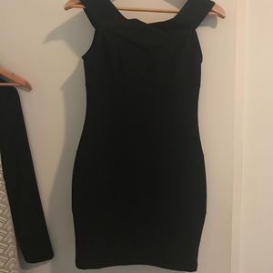 Black fitted off-shoulder mini dress